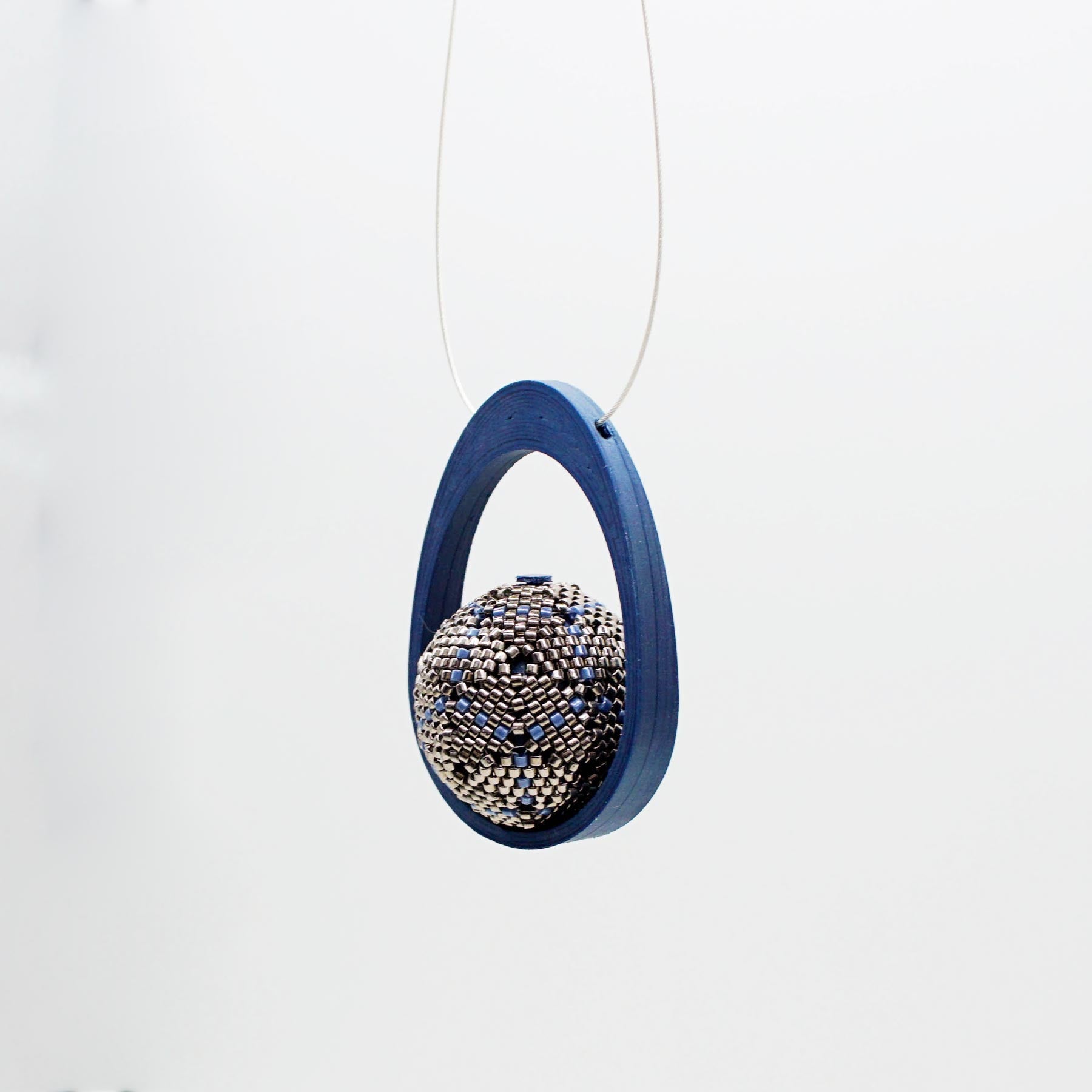 Colgante Grande Equilibrium